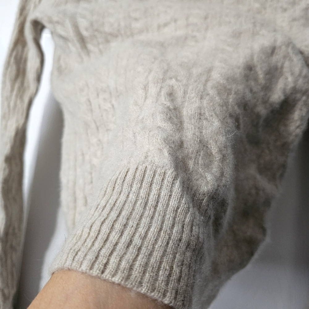 Cable Knit 100% Cashmere Sweater - Size S (Junior's) - Picture 6 of 10